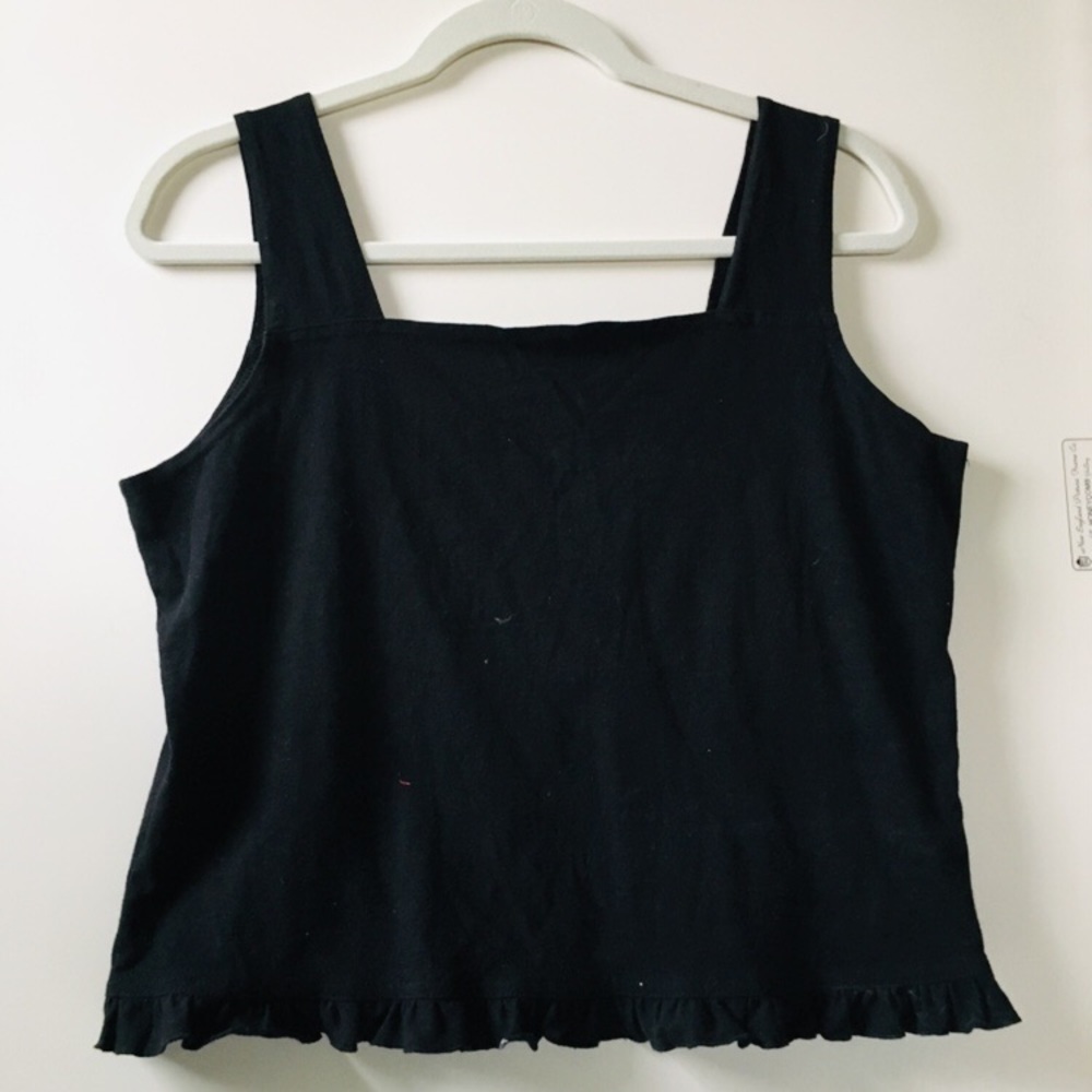 90s Ruffle Hem Tank Top